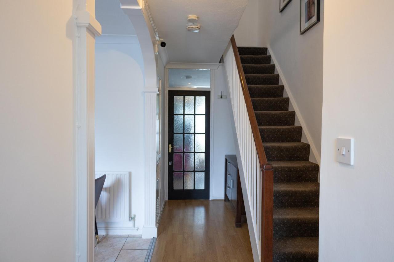 London - 4 Bed - Sleeps 8 - Garden - Pet Friendly别墅 外观 照片
